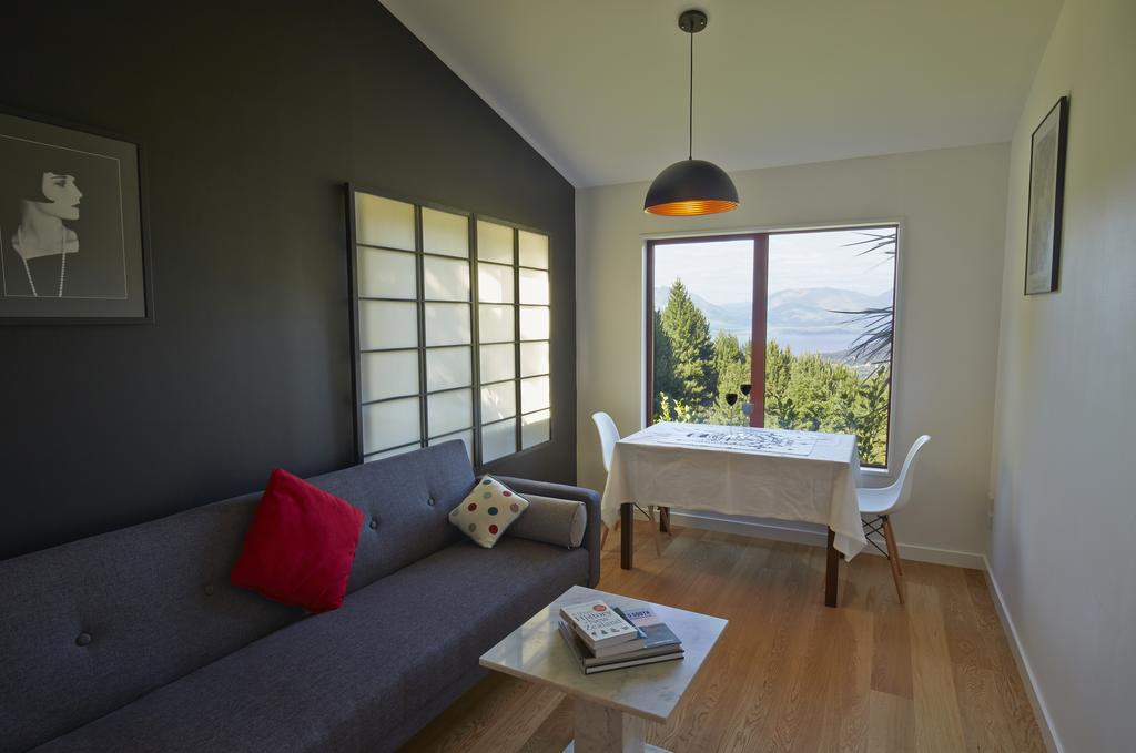 The Alpine Retreat Bed & Breakfast ควีนส์ทาวน์ ห้อง รูปภาพ
